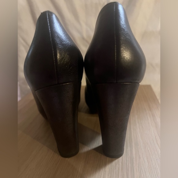 Chie Mihara t strap heels 9 - Picture 4 of 7